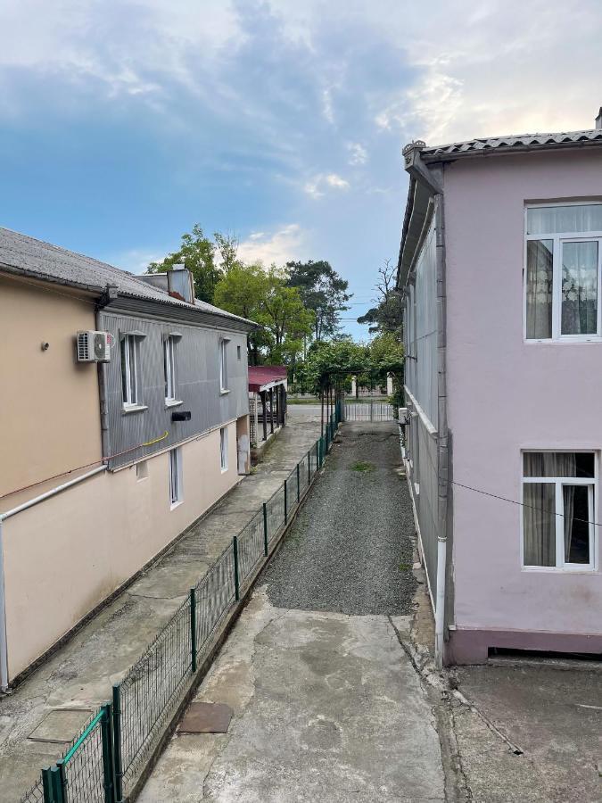 Guesthouse On Agmashenebeli 328 Kobuleti Exterior foto