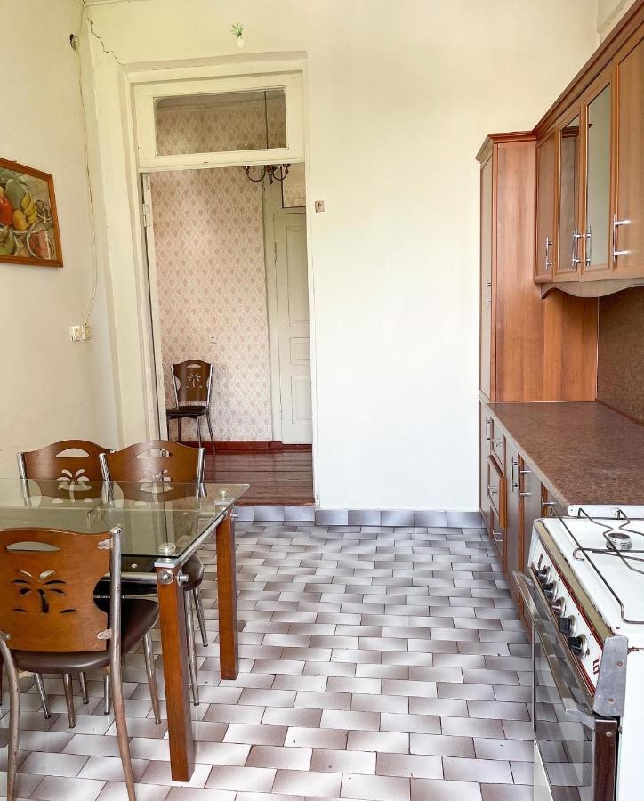 Guesthouse On Agmashenebeli 328 Kobuleti Exterior foto
